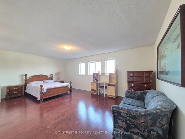 Additional property image - 5132 Guildwood Way