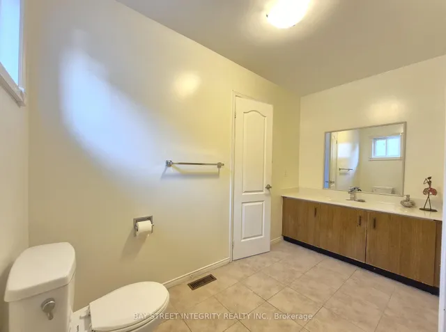 Additional property image - 5132 Guildwood Way