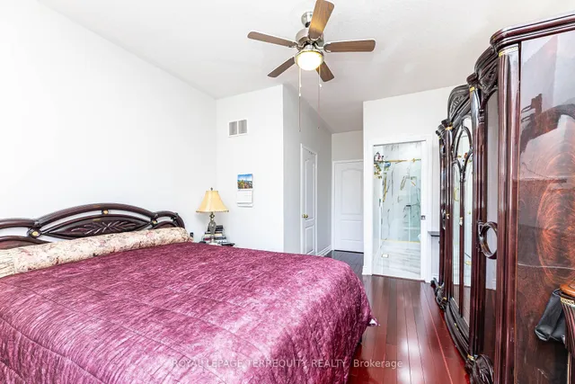 Additional property image - 21 Collingwood Ave