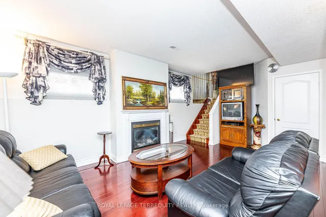 Additional property image - 21 Collingwood Ave