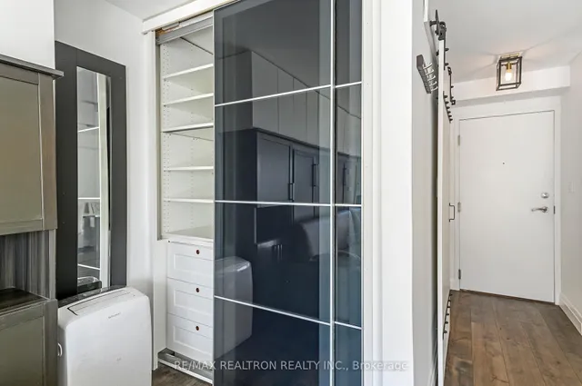 Additional property image - 2261 Lake Shore Blvd Unit 220