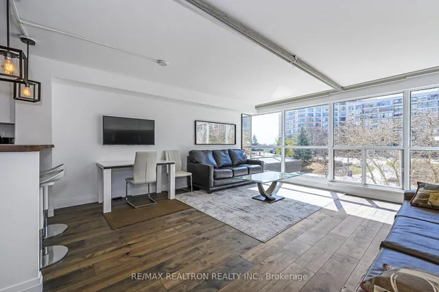 Additional property image - 2261 Lake Shore Blvd Unit 220