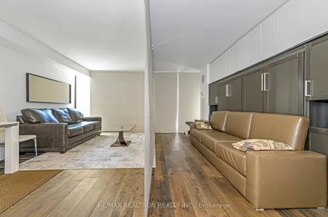 Additional property image - 2261 Lake Shore Blvd Unit 220