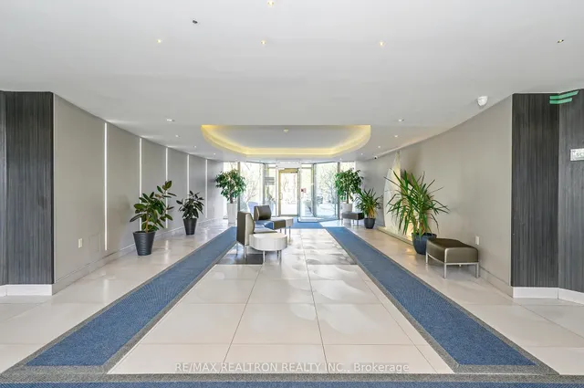Additional property image - 2261 Lake Shore Blvd Unit 220