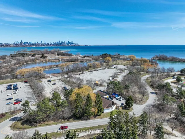 Additional property image - 2261 Lake Shore Blvd Unit 220