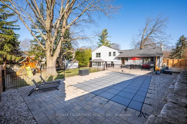 Additional property image - 585 Deborah Cres