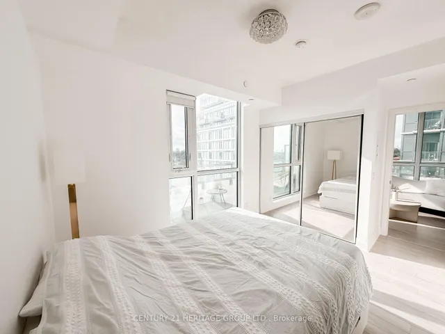 Additional property image - 15 Zorra St Unit 408