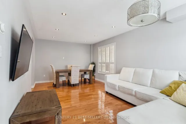 Additional property image - 5874 Sidmouth St