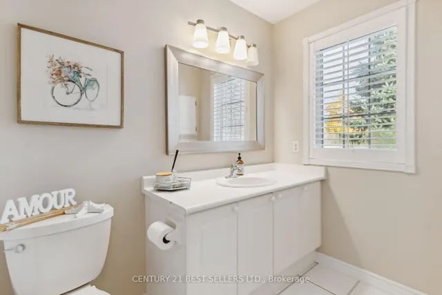 Additional property image - 5874 Sidmouth St