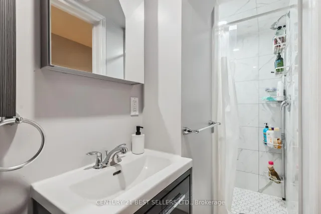 Additional property image - 5874 Sidmouth St