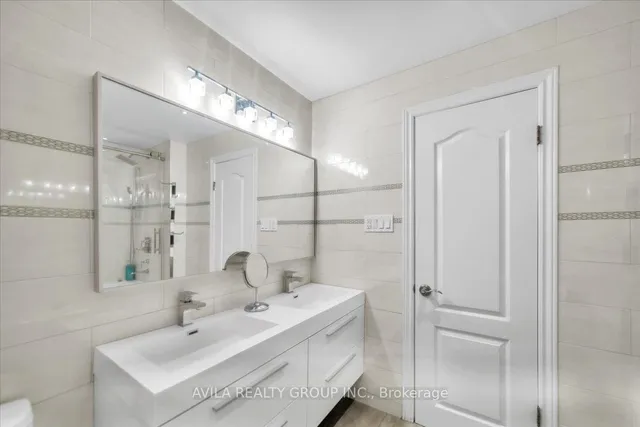 Additional property image - 3299 Queen Frederica Dr