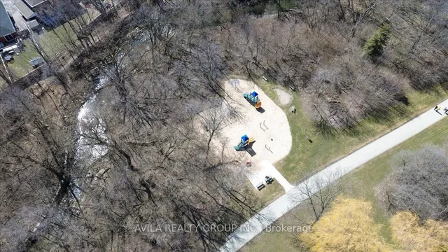 Additional property image - 3299 Queen Frederica Dr