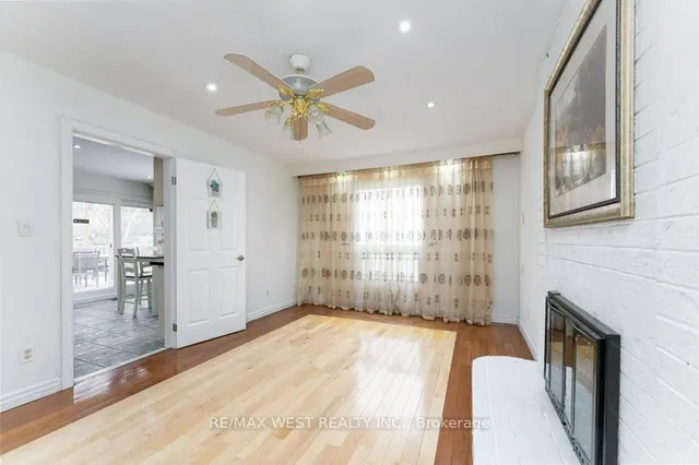 Additional property image - 1593 Lovelady Cres