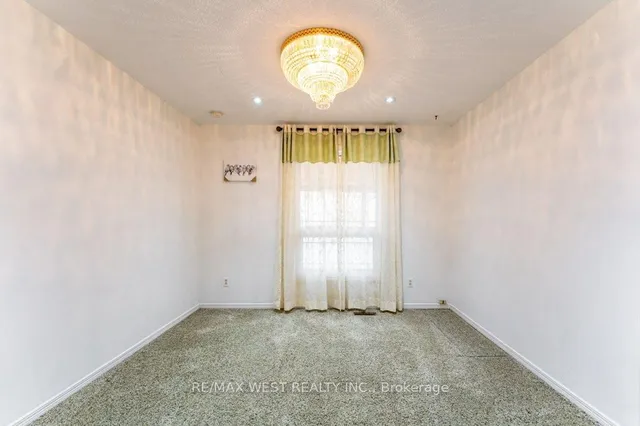 Additional property image - 1593 Lovelady Cres
