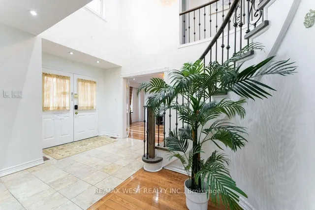 Additional property image - 1593 Lovelady Cres