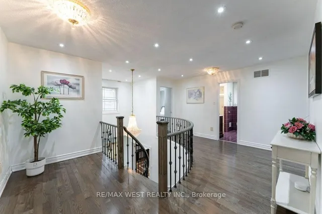 Additional property image - 1593 Lovelady Cres