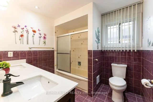 Additional property image - 1593 Lovelady Cres