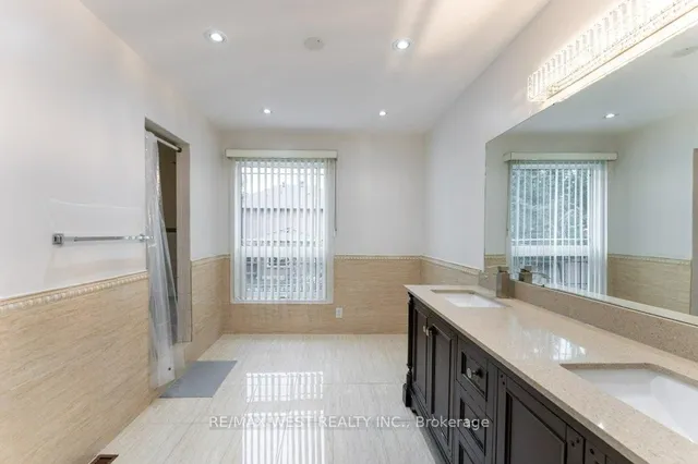 Additional property image - 1593 Lovelady Cres