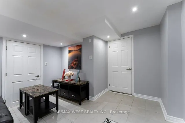 Additional property image - 1593 Lovelady Cres