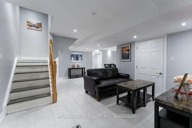 Additional property image - 1593 Lovelady Cres
