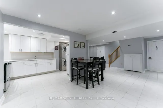 Additional property image - 1593 Lovelady Cres