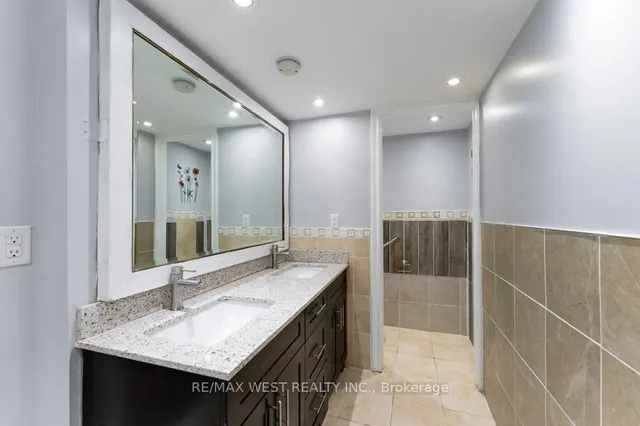 Additional property image - 1593 Lovelady Cres