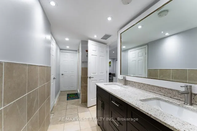 Additional property image - 1593 Lovelady Cres