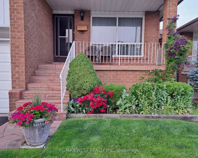 Additional property image - 3135 Fairfox Cres