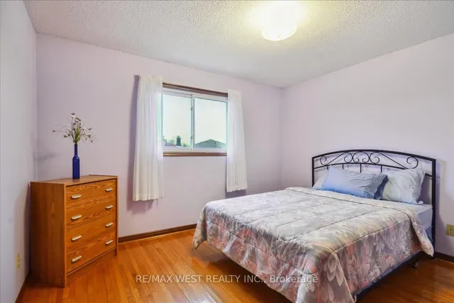 Additional property image - 3135 Fairfox Cres