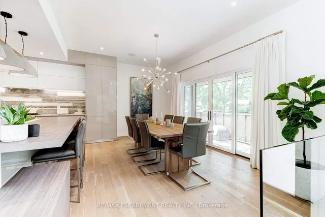 Additional property image - 3362 Guildwood Dr