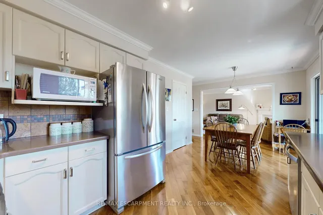 Additional property image - 3234 KATHLEEN Dr