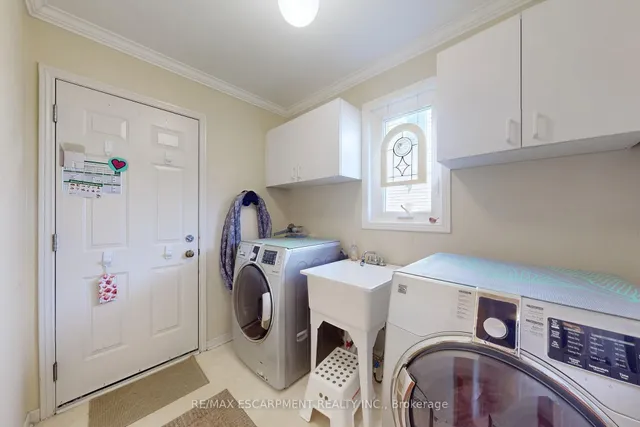 Additional property image - 3234 KATHLEEN Dr