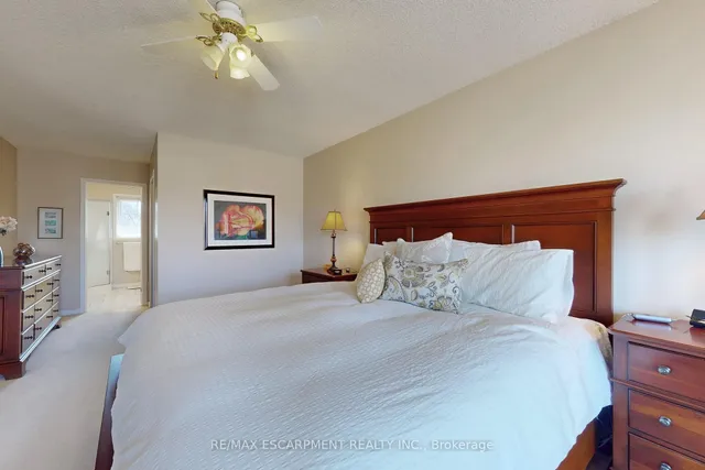 Additional property image - 3234 KATHLEEN Dr