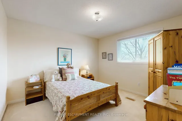 Additional property image - 3234 KATHLEEN Dr