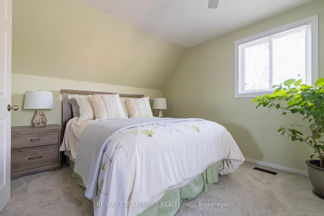 Additional property image - 1343 JANINA Blvd