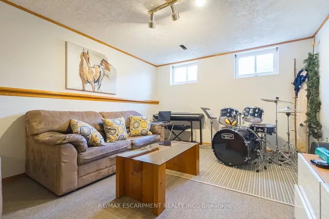 Additional property image - 1343 JANINA Blvd
