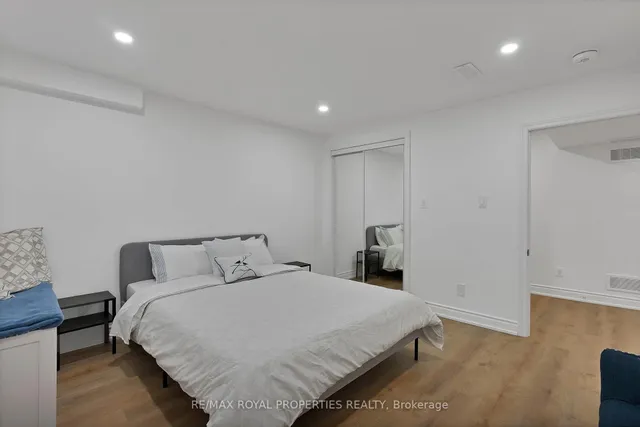 Additional property image - 35 Rottenburg Crt