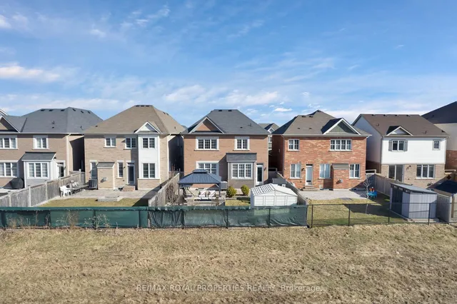 Additional property image - 35 Rottenburg Crt