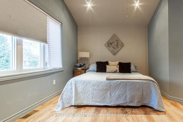 Additional property image - 899 Hazel St