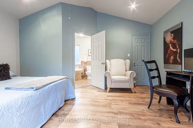 Additional property image - 899 Hazel St