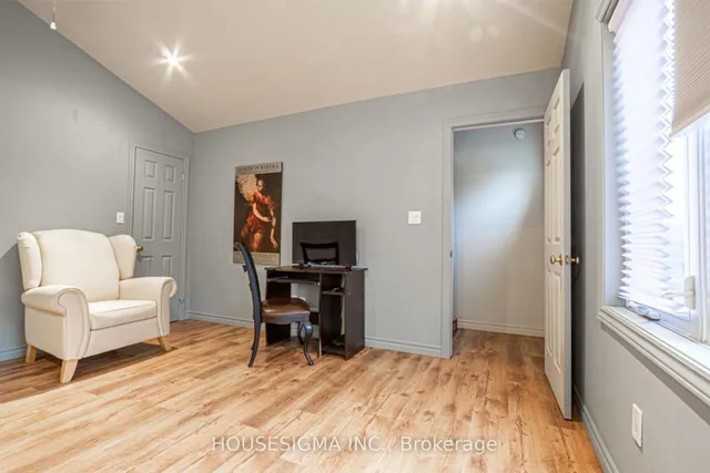 Additional property image - 899 Hazel St