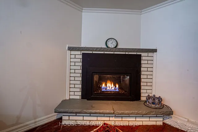 Additional property image - 899 Hazel St