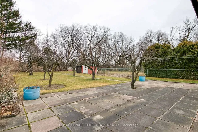Additional property image - 2981 Weston Rd