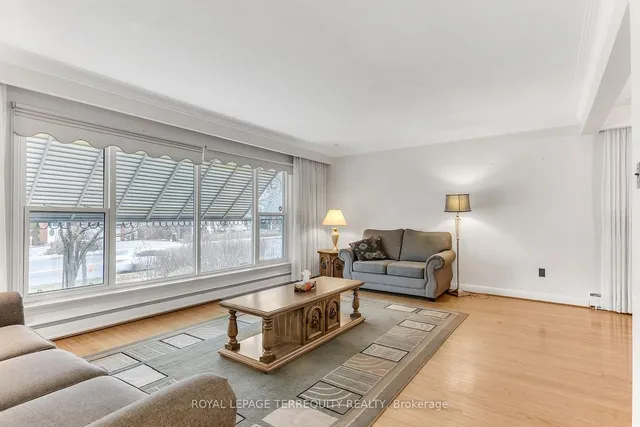 Additional property image - 2981 Weston Rd