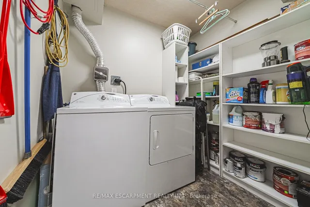 Additional property image - 2055 UPPER MIDDLE Rd Unit 304