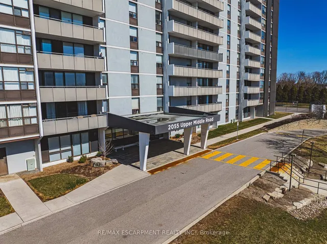 Additional property image - 2055 UPPER MIDDLE Rd Unit 304