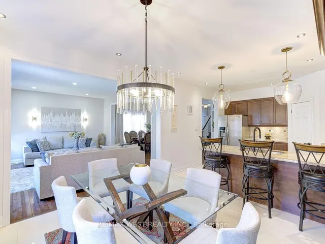 Additional property image - 104 Chalkfarm Cres