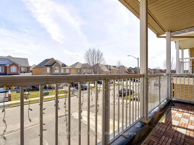 Additional property image - 104 Chalkfarm Cres