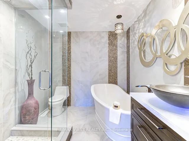 Additional property image - 104 Chalkfarm Cres