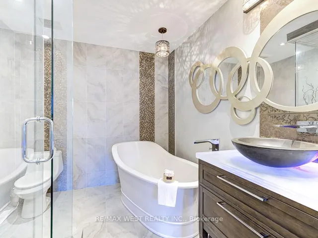 Additional property image - 104 Chalkfarm Cres